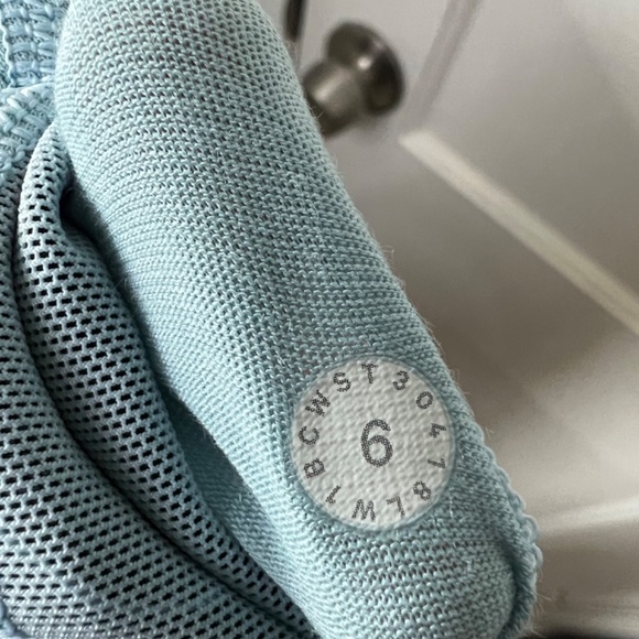 Lululemon Drop Shoulder Long Sleeve Shirt - 6 - Seafoam Green - Picture 3 of 3